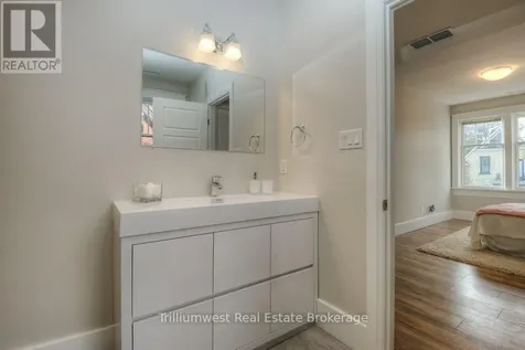 54 Park Street Kitchener ON N2G 1M3