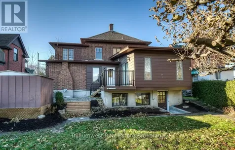 54 Park Street Kitchener ON N2G 1M3