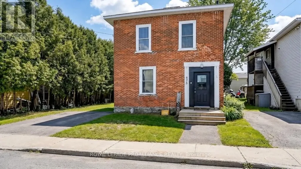 675 Zaire Street Prescott ON K0E 1T0
