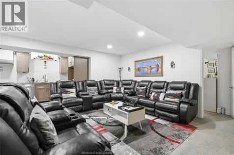 8564 Pronovost Place Windsor ON N6Y 0M9
