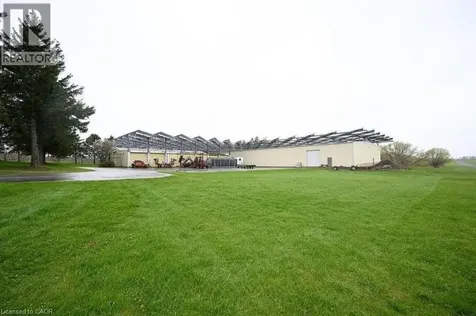 97 5th Concession East Hamilton ON L8B 1K4