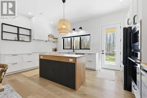 18 Tamarac Road South Bruce Peninsula ON N0H 2T0