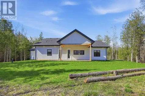 18 Tamarac Road South Bruce Peninsula ON N0H 2T0