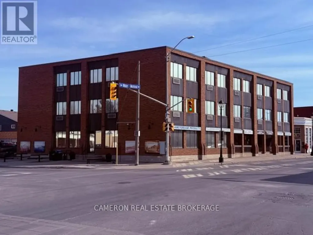 4 Montreal Road Cornwall ON K6H 1B1
