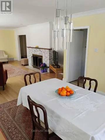 60 Mariposa Avenue Ottawa ON K1M 0V1