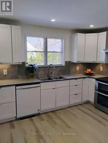 60 Mariposa Avenue Ottawa ON K1M 0V1