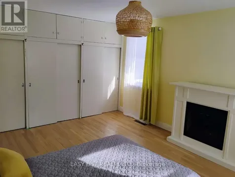 60 Mariposa Avenue Ottawa ON K1M 0V1