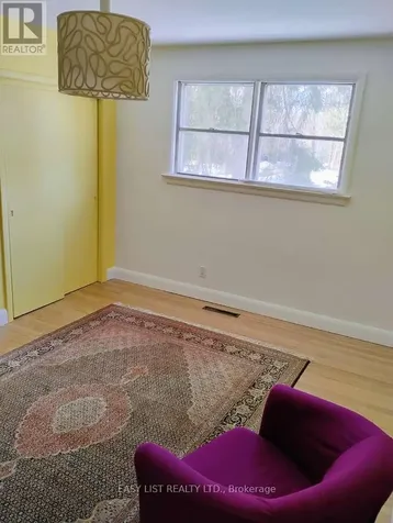 60 Mariposa Avenue Ottawa ON K1M 0V1