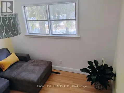 60 Mariposa Avenue Ottawa ON K1M 0V1