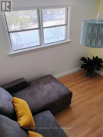 60 Mariposa Avenue Ottawa ON K1M 0V1