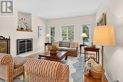 25 George Street East Westport ON K0G 1X0
