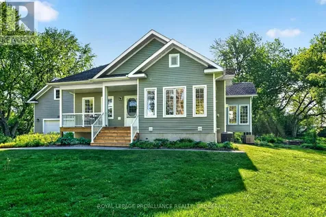 25 George Street East Westport ON K0G 1X0