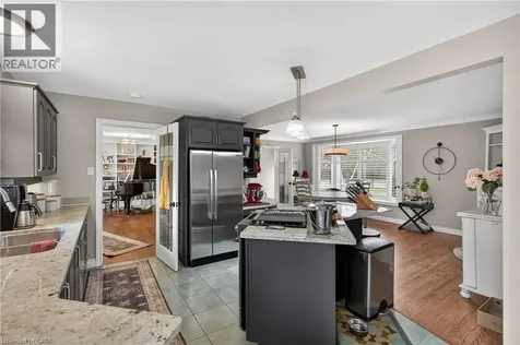 484 Concession 11 Road East Flamborough ON L8B 1J1