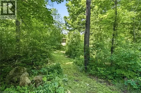 484 Concession 11 Road East Flamborough ON L8B 1J1