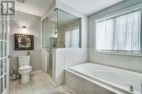 5 Liddycoat Lane Hamilton (ancaster) ON L9G 0A7