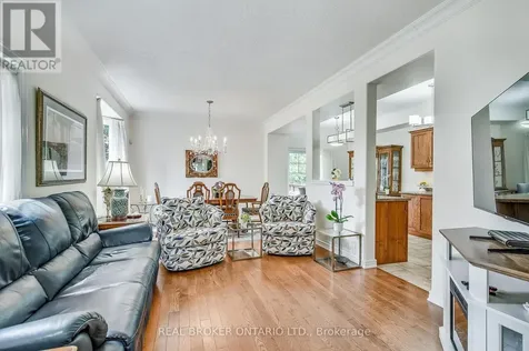 5 Liddycoat Lane Hamilton (ancaster) ON L9G 0A7