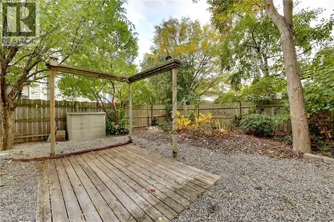 122 Forsyth Street Sarnia ON N7T 6C3
