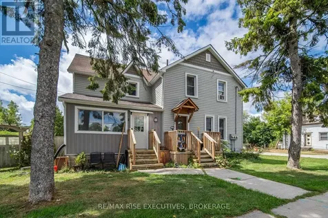 190 Victoria Avenue Gananoque ON K7G 2S1