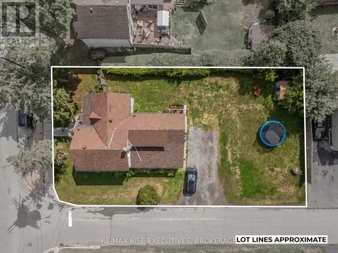 190 Victoria Avenue Gananoque ON K7G 2S1