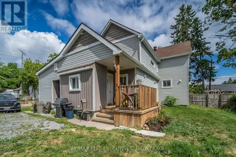 190 Victoria Avenue Gananoque ON K7G 2S1