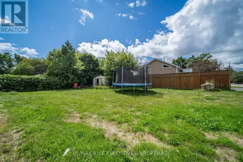 190 Victoria Avenue Gananoque ON K7G 2S1