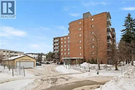 279 Chandler Drive Kitchener ON N2E 1X6
