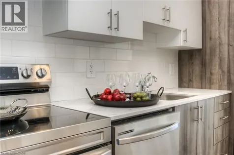 1438 Highland Road West Kitchener ON N2N 3K6