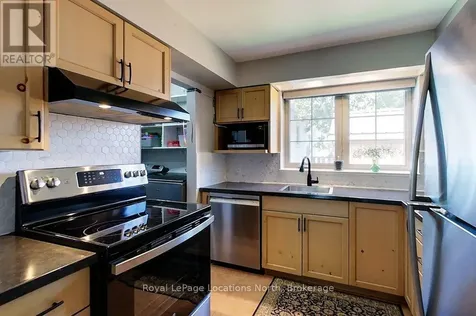 115 Robinson Street Collingwood ON L9Y 3M2