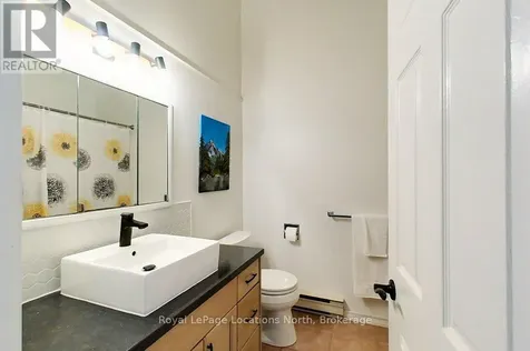 115 Robinson Street Collingwood ON L9Y 3M2