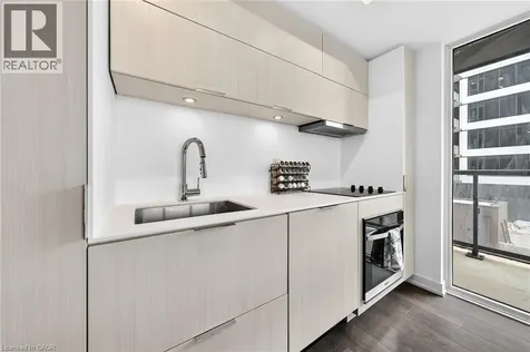 370 Martha Street Burlington ON L7R 0G9