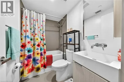 370 Martha Street Burlington ON L7R 0G9
