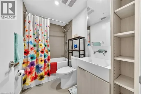 370 Martha Street Burlington ON L7R 0G9