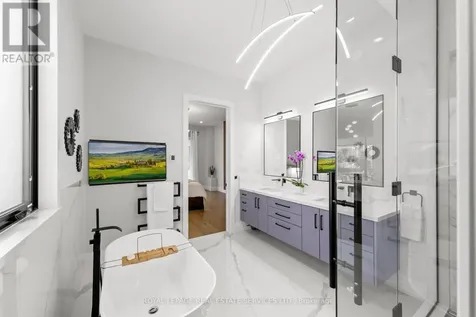 118 Barton Boulevard Blue Mountains ON N0H 1J0