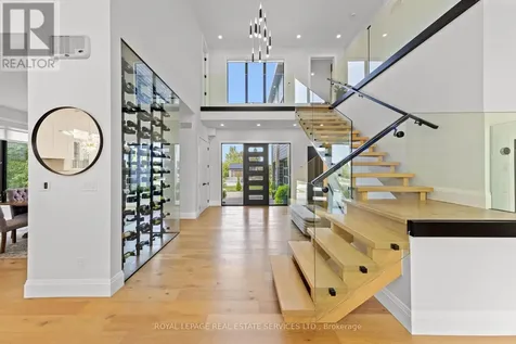 118 Barton Boulevard Blue Mountains ON N0H 1J0