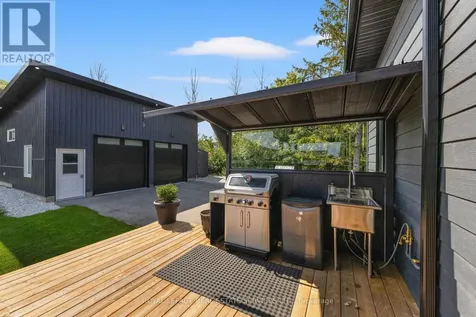 118 Barton Boulevard Blue Mountains ON N0H 1J0