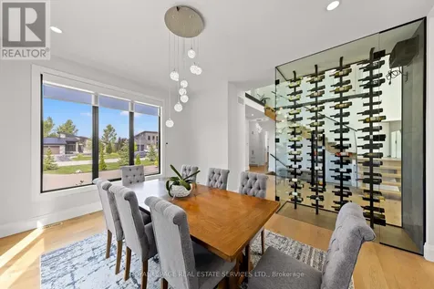 118 Barton Boulevard Blue Mountains ON N0H 1J0