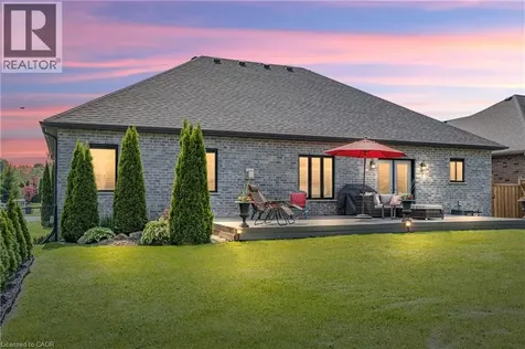 6 Bluenose Drive Port Dover ON N0A 1N7