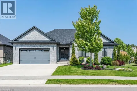 6 Bluenose Drive Port Dover ON N0A 1N7