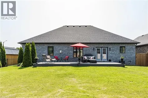 6 Bluenose Drive Port Dover ON N0A 1N7