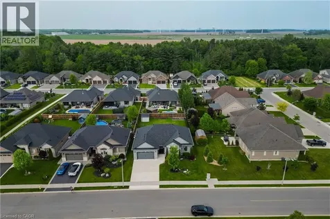 6 Bluenose Drive Port Dover ON N0A 1N7