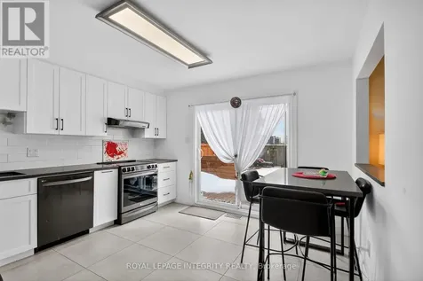 2092 Legrand Crescent Ottawa ON K1E 3T6