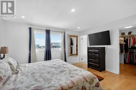 2092 Legrand Crescent Ottawa ON K1E 3T6
