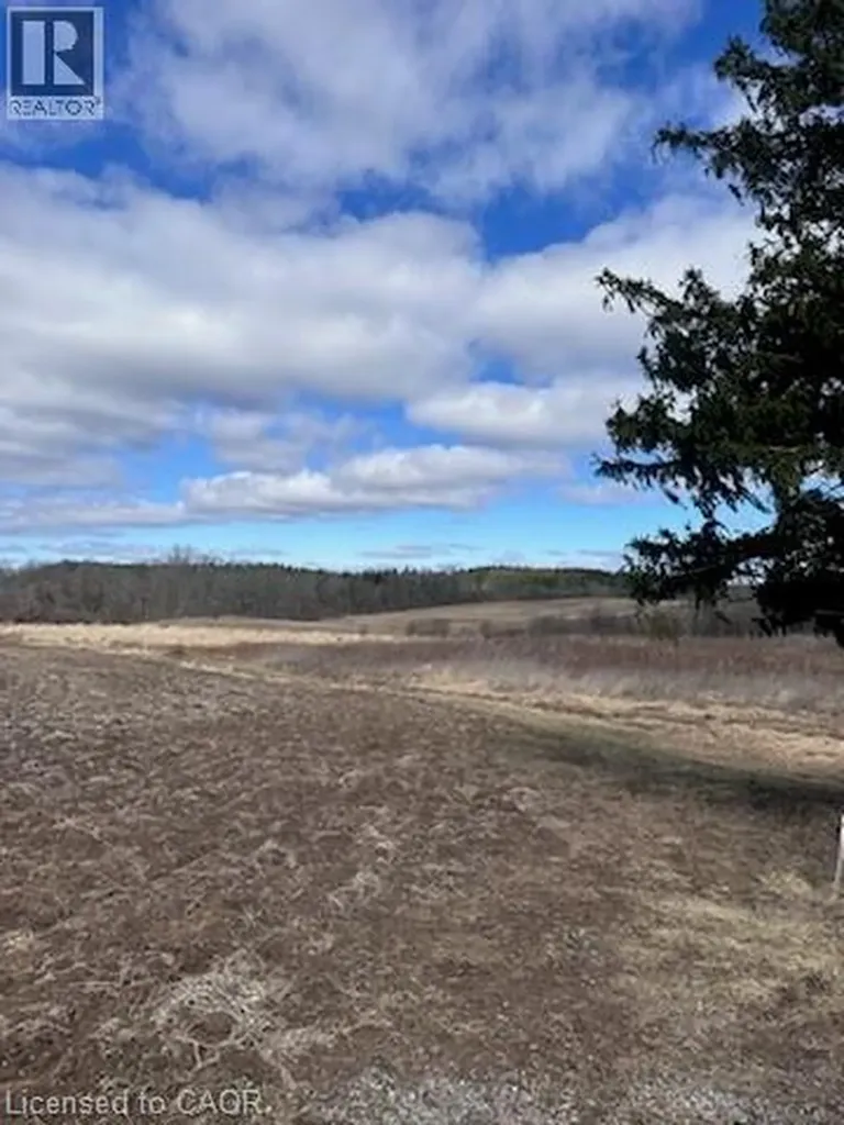 34 Front Caledonia ON N3W 2J9