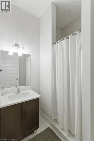 2000 Maddex Way London ON N5X 0M9