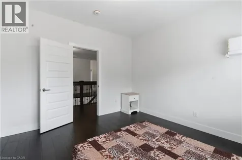 2000 Maddex Way London ON N5X 0M9