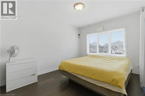 2000 Maddex Way London ON N5X 0M9
