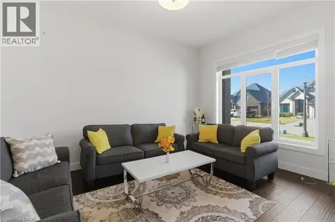 2000 Maddex Way London ON N5X 0M9