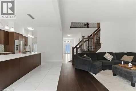 2000 Maddex Way London ON N5X 0M9