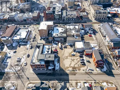 42 King Street North Waterloo ON N2J 2W8