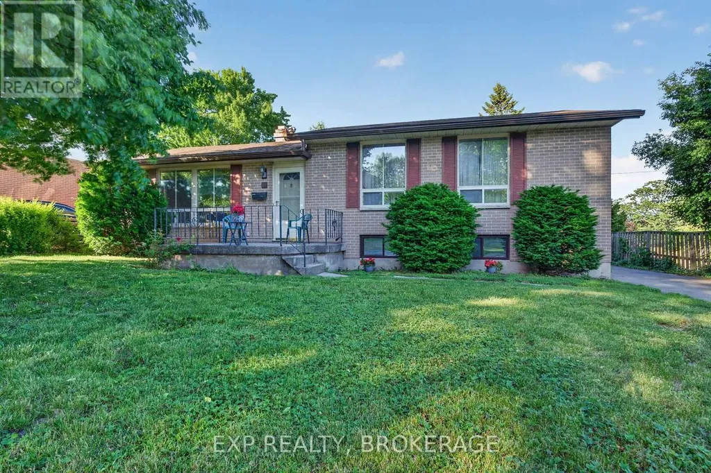 19 Convay Crescent Brockville ON K6V 5A2